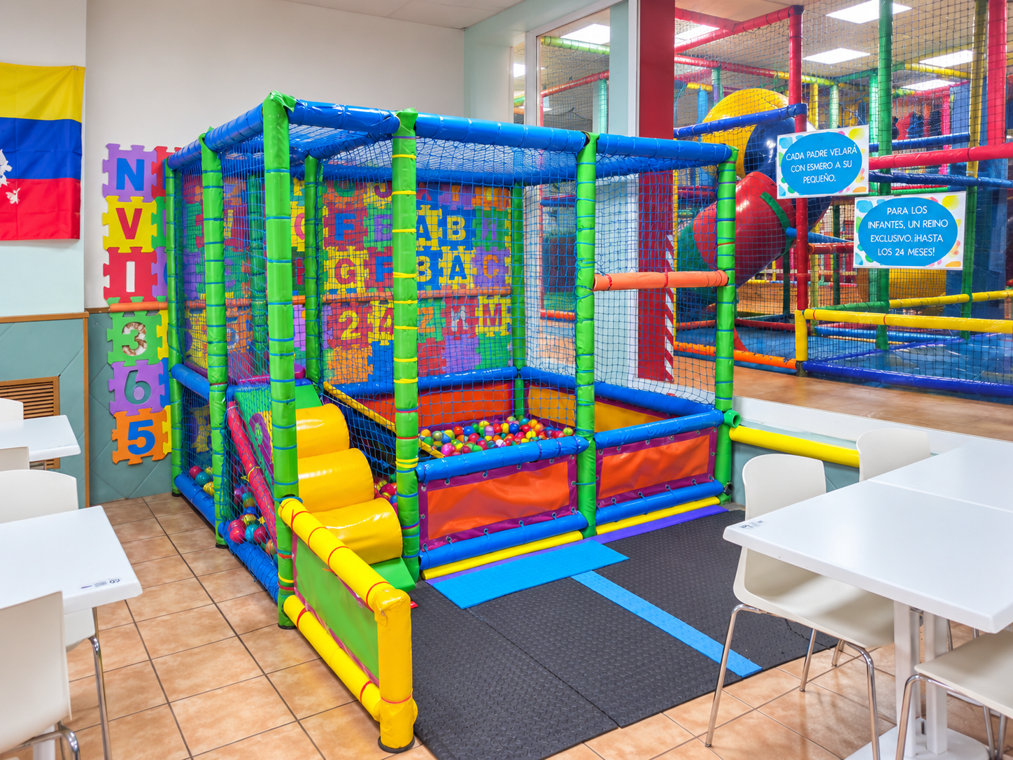 Zona especial para bebés y niños de hasta 2 años